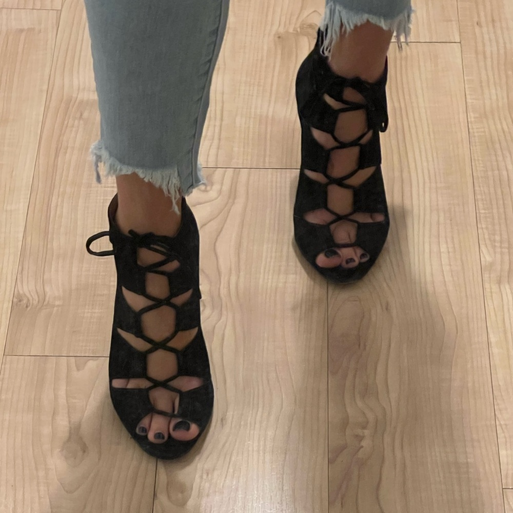 Ann Taylor black stilettos